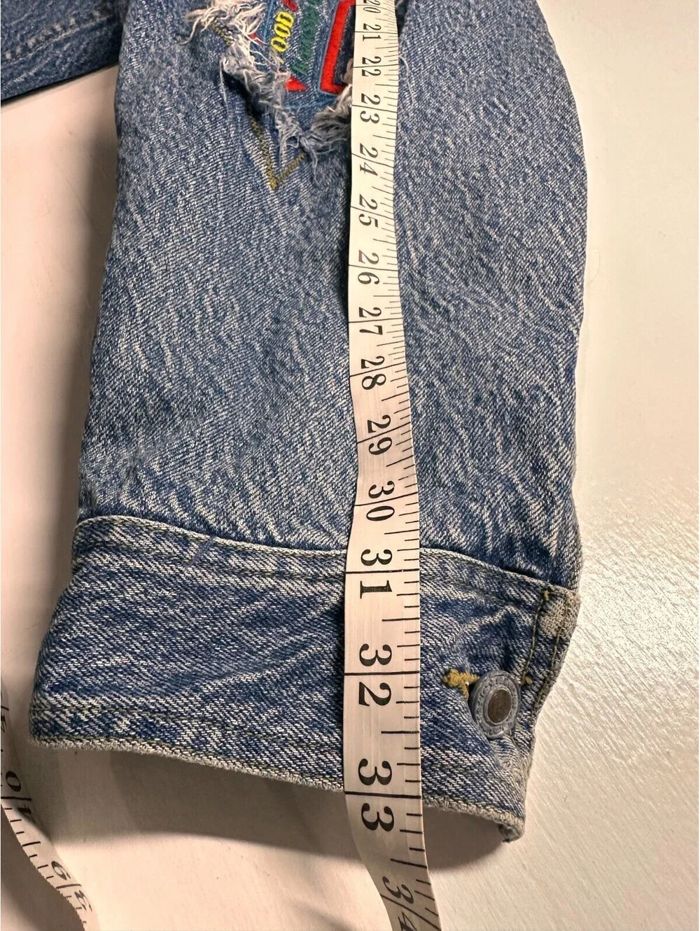 Vintage 1980 Lee Denim Trucker Jacket Highly Unique,Distressed,Embroidery Sz XL